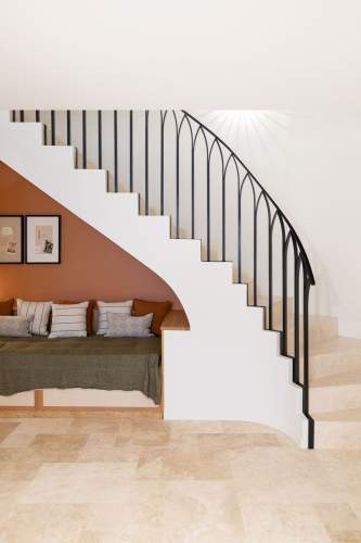 Hôtel Spa Mane, Relais &amp; Chateaux Provence, Couvent des Minimes, Escalier